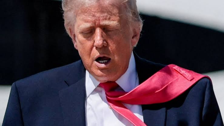 Trump’s War Sends Airlines Scrambling in Mass Cancellations