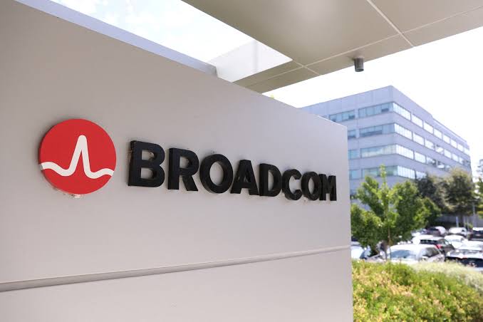 Broadcom signs long-term deal to develop Google’s custom AI chips