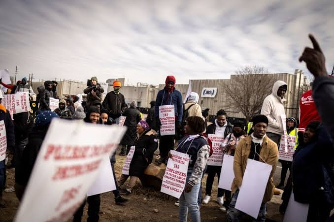 Striking Beef Plant Workers to Resume Work