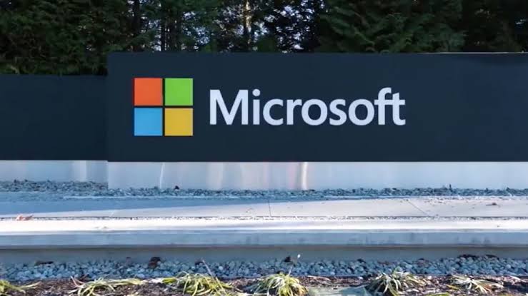Microsoft in Redmond to offer early May buyouts to about 8,750 U.S. employees