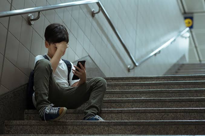 After two jury verdicts against social media companies, it’s time to re-examine your kids’ tech use