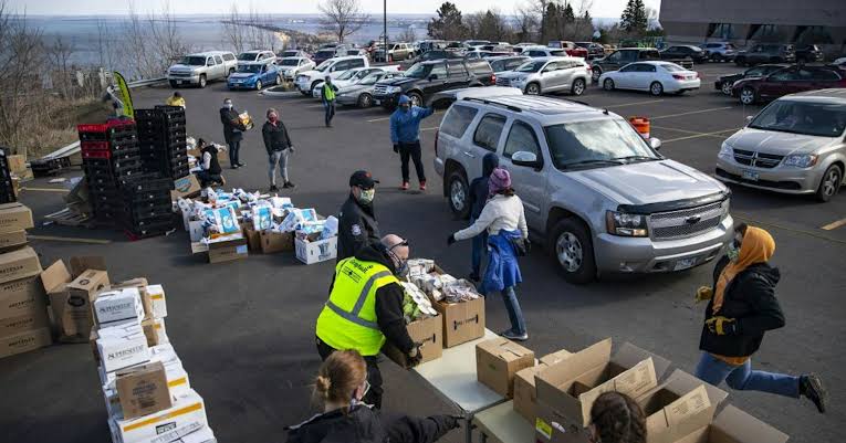 Food pantries serving nearly 40 Minnesota communities suddenly close