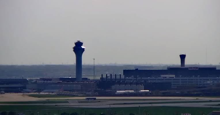 FAA orders Chicago O'Hare International Airport to cut over 300 planned flights daily between May and October