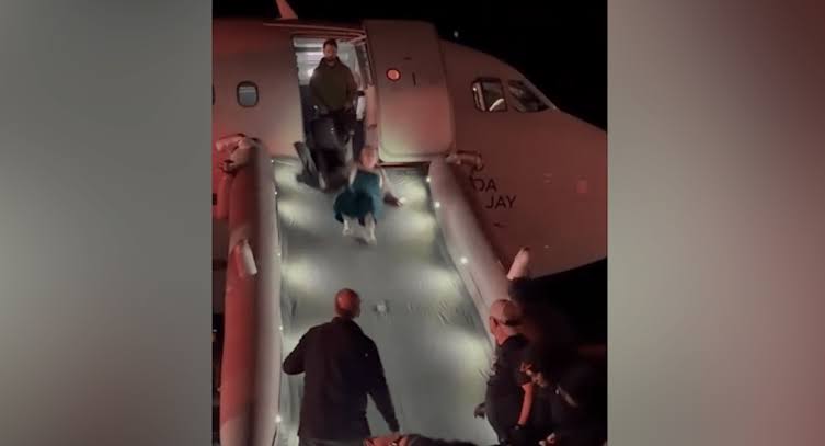 Flight from DIA aborts takeoff after hitting, killing pedestrian on runway