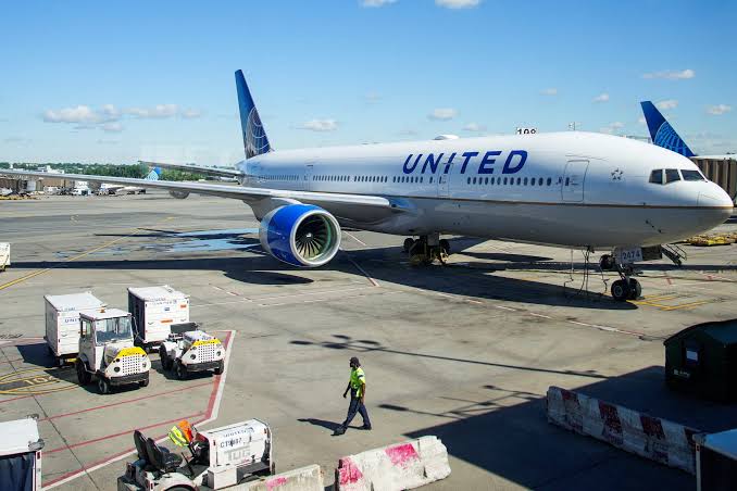 United Airlines to introduce tiered fare categories for premium cabins