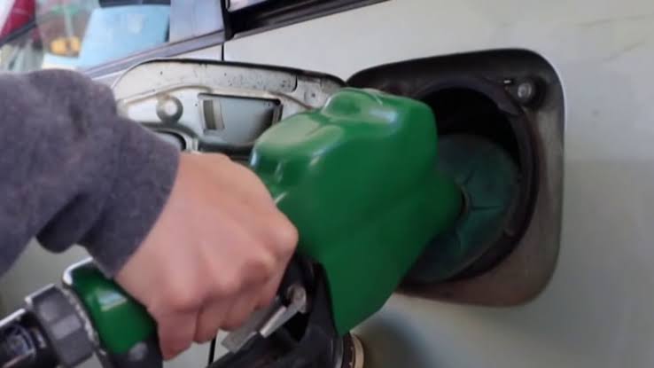 Oil plunges, markets surge on report U.S. and Iran are near deal to end war as gas prices jump past $4.50