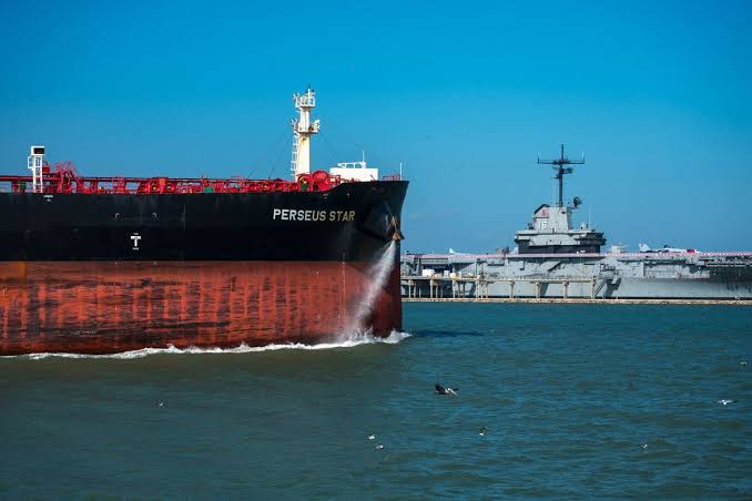 Goldman Hikes Oil-Price Outlook as Hormuz Shock Intensifies