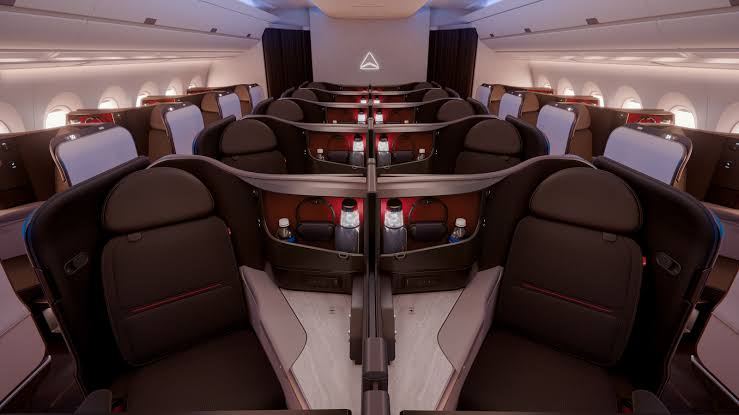 Delta unveils new suite design, posh plane; plans upgrade for old, dated cabins