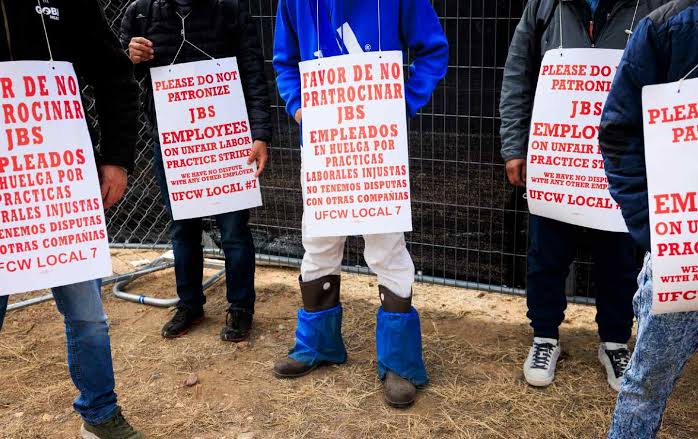 Meet the Immigrant Workers Who Launched the First Major Meatpacking Strike in Decades