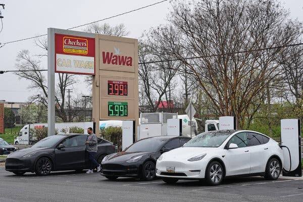 ‘Twelve Dollars for Two Gallons’: E.V.s Lure Drivers as Gas Prices Rise