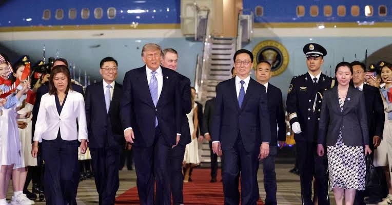 These top U.S. CEOs, worth nearly $1 trillion combined, are accompanying Trump to China
