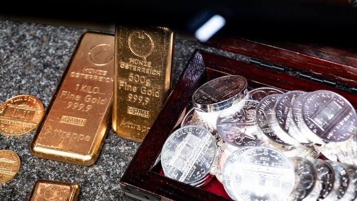 Gold And Silver Prices Fall After Trump Threatens More Strikes On Iran