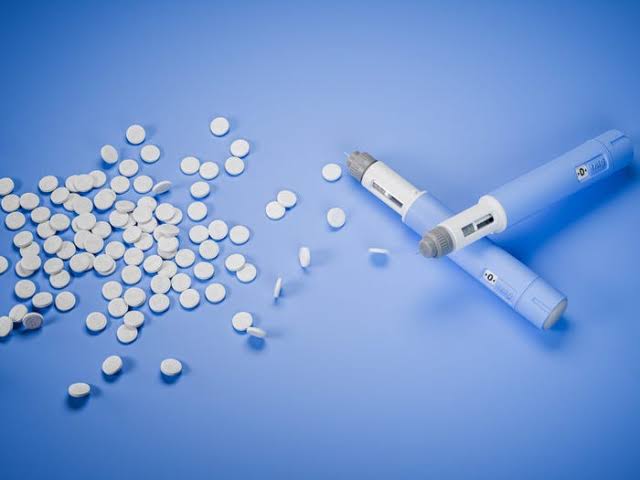 A new weight-loss pill is here — and could rival Wegovy and Zepbound. Here's how it compares.