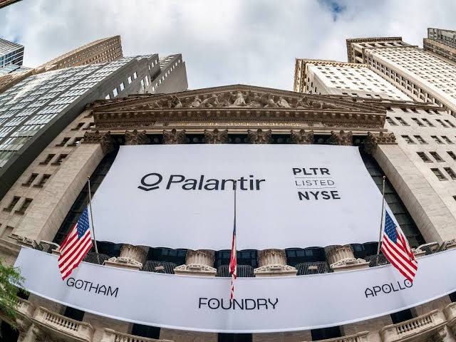 Something just changed with Palantir stock, and investors noticed