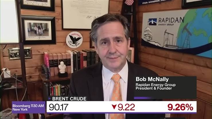 Oil, Gas Whipsaw Post-Settlement as Trump Extends Iran Ceasefire