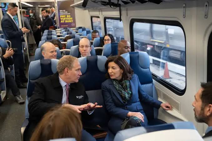 As LIRR strike looms, Hochul warns Long Islanders they may have to stay home