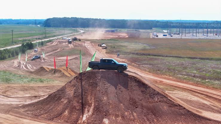Rivian to boost EV production at planned Georgia plant, shrinks DOE loan