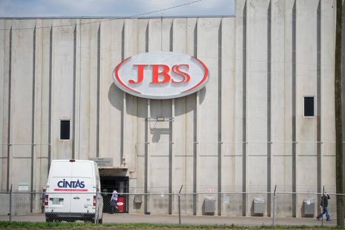 Workers at major Colorado meatpacking plant win wage increases in deal with JBS USA