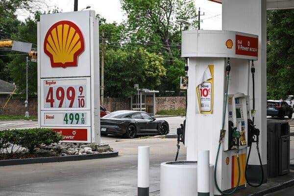 Shell Reports Nearly $7 Billion Profit After Oil Prices Surged Amid U.S.-Iran War
