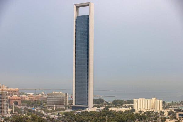 UAE Says It Will Leave OPEC as Iran War Strains Oil Markets