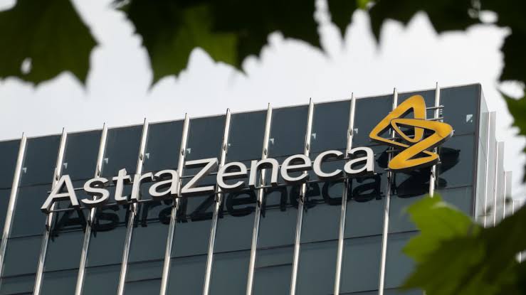 AstraZeneca stock falls after FDA panel votes against new cancer drug