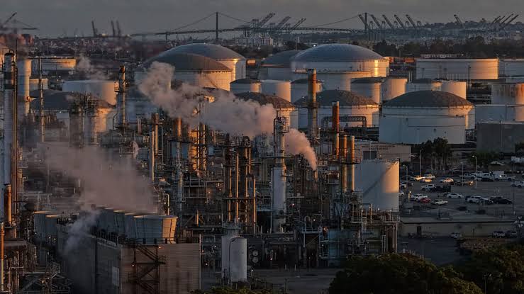 Oil slides as traders assess Middle East developments with Iran attacks keeping markets jittery