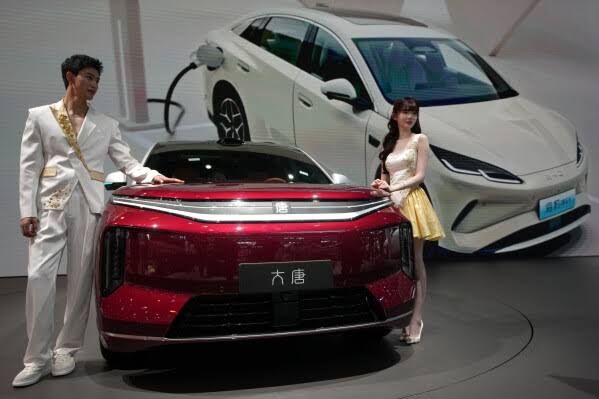 China’s passenger car exports surge nearly 85% in April as domestic sales slump