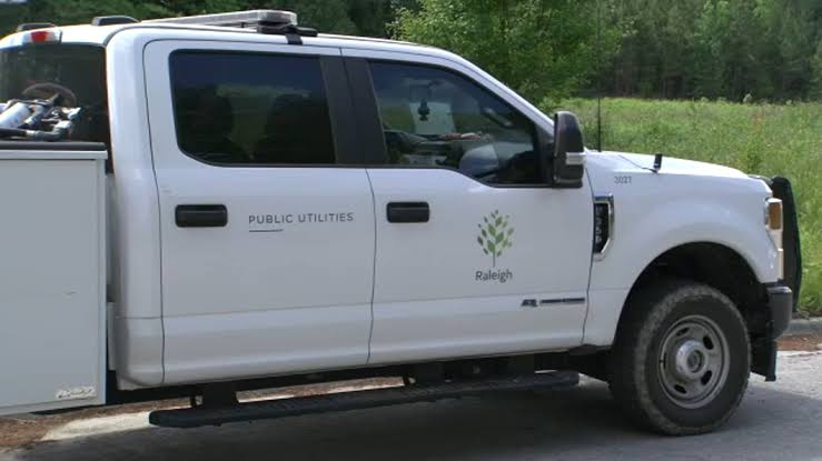 Raleigh sewer spill: 1.1 million gallons released near Airport Boulevard after pipe failure