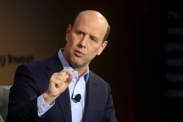 Blue Owl, Ailing Private Credit Firm, Reveals Even More Troubles