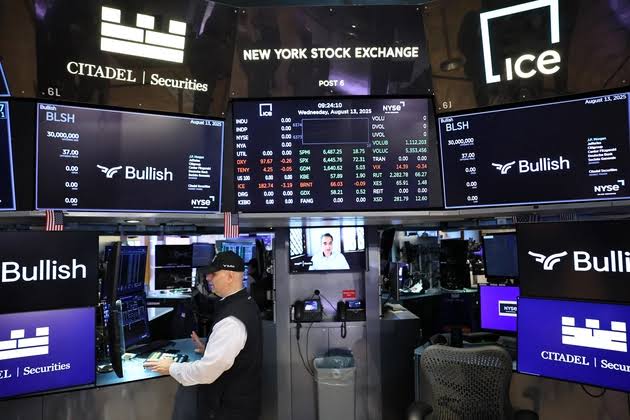 Wall Street went to war with crypto. It’s losing.