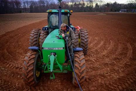 Diesel prices squeeze US farmers ‘barely getting by’ amid tariffs and drought