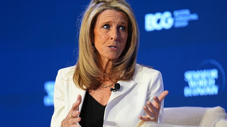 FanDuel CEO Amy Howe is out after five years at the sportsbook