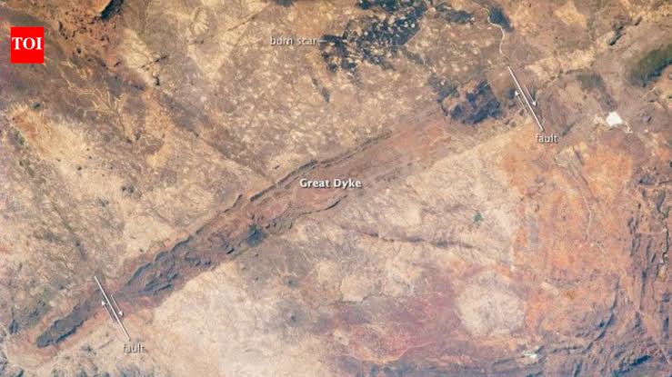 NASA scientists reveal a 2.5-billion-year-old hidden structure within the Great Dyke of Zimbabwe