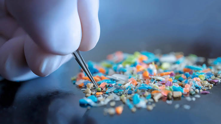 Scientists shocked to find lab gloves may be skewing microplastics data