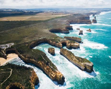 ‘A history of the Earth’: Twelve Apostles revealed to be as old as 14m years