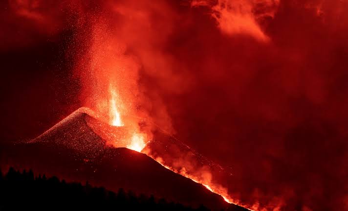 This Greek Volcano Stayed Quiet for 100,000 Years, Then It Suddenly Erupted Again Without Warning, Puzzling Scientists
