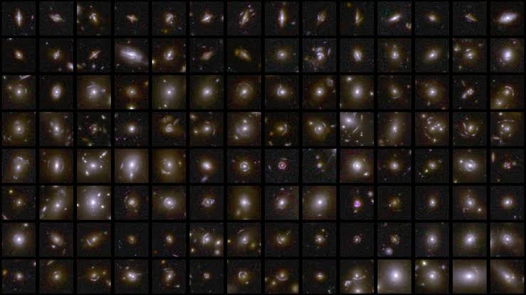 Euclid Space Warps: help spot galaxies bending spacetime