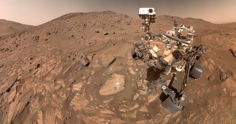 NASA’s Mars Bombshell: Possible Ancient Biosignature – Our First Sign of Life?