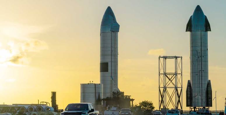SpaceX Preps For Starship Flight; Cathie Wood To Rebalance Holdings