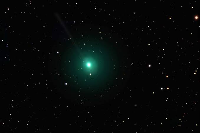 How to Watch a Rare Comet for the First Time in 170,000 Years This Weekend