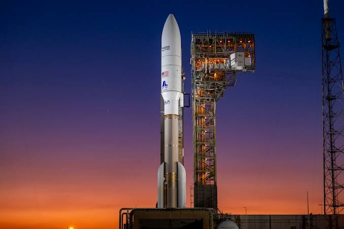 ULA’s Atlas 5 rocket launches its heaviest payload ever with fifth Amazon Leo mission