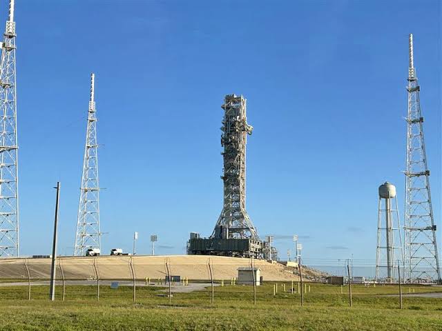 NASA’s Mobile Launcher Rolls Ahead of Artemis III Preparation