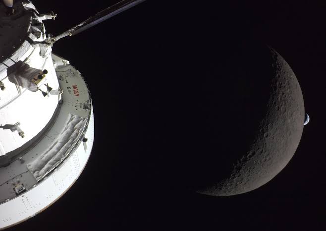 More Photos From Artemis II