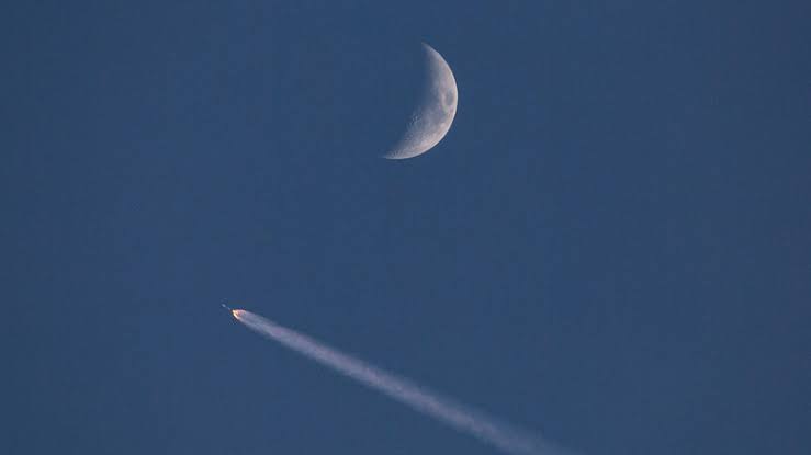 We're Launching So Much Stuff At The Moon That We're Littering It With Space Junk Now