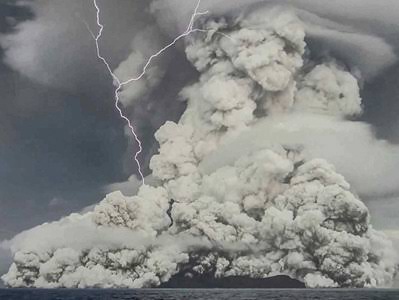 Volcano Cleans Up After itself by Removing Methane from the Air