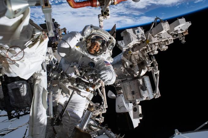 Check Out These Cool Photos From NASA’s Latest Spacewalk