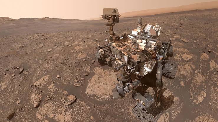 Scientists Stunned by New Organic Molecules Found on Mars