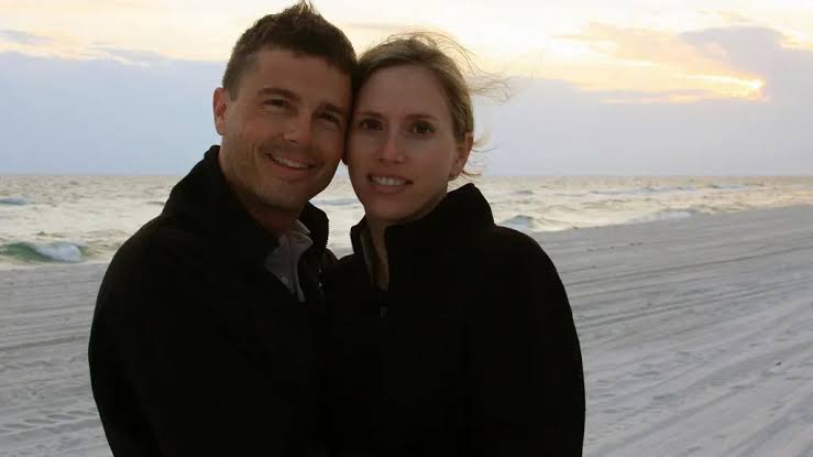 Moon memorial: Artemis 2 astronauts name lunar 'bright spot' after mission commander's late wife