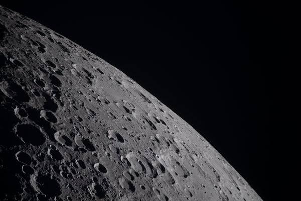 NASA just dropped more than 12,000 Artemis II photos—here’s how to see them