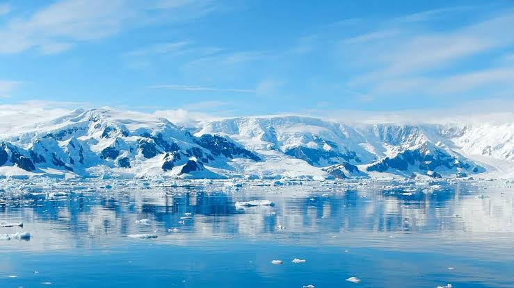 ‘Triple whammy’: Antarctica’s sea ice collapse is no longer a mystery